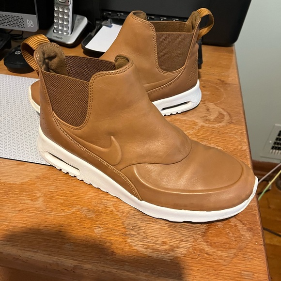womens air max thea mid ale brown